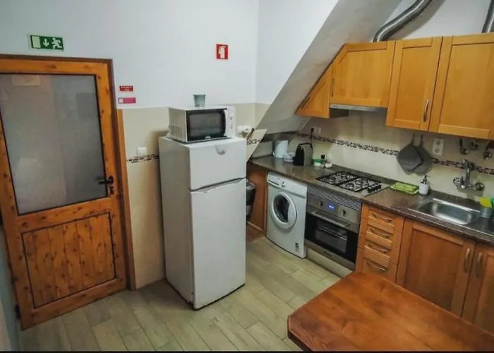 Roots Apartment
