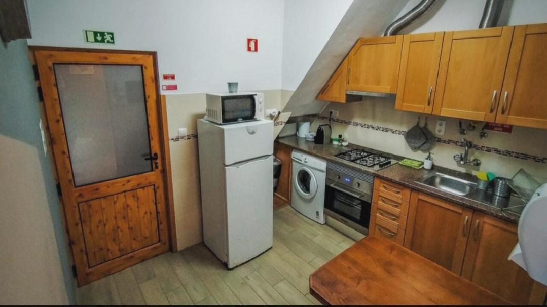 Roots Apartment
